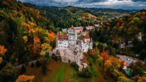 Explore Râșnov Blog bran castel